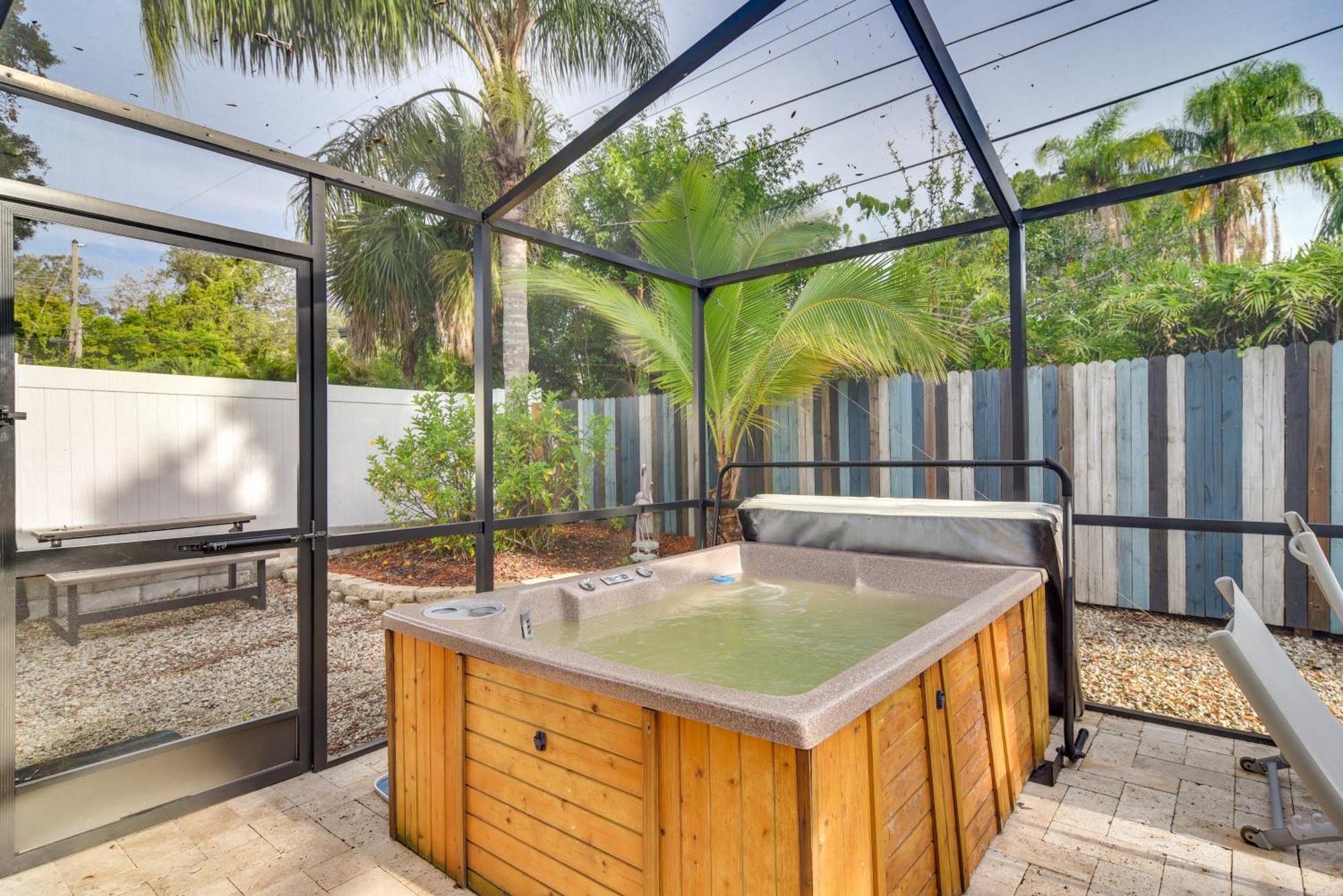 Largo Home With Pool And Hot Tub 4 Mi To Beach! Exterior foto